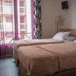 Brit Colbert Hotell