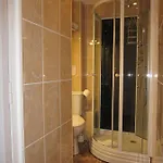 Hotell Brit Colbert