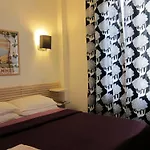 Hotell Brit Colbert 3*