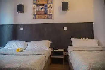 Готель Brit Colbert 3*