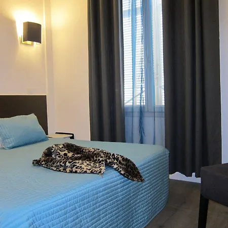 Hotel Brit Colbert 3*